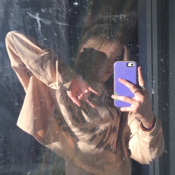 Meet your Posher, Alyssa - Picture 1 of 1